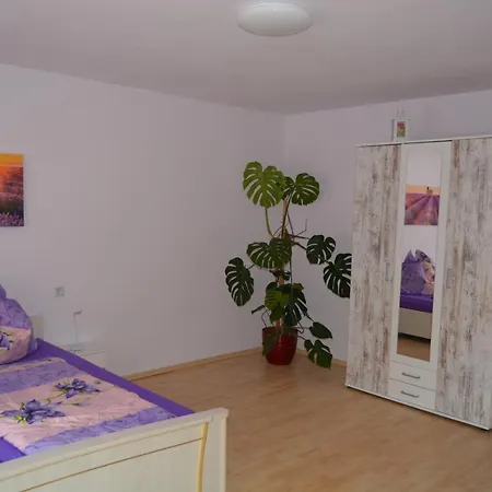 Am Storchennest In Burkau