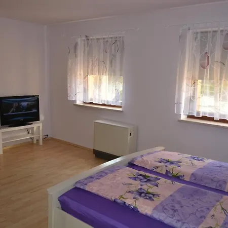 Apartment Am Storchennest In Burkau